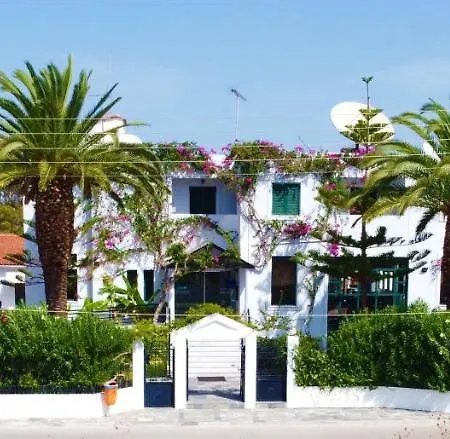 Hotel apartamentowy Oscar Laganas