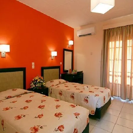Oscar Apartahotel