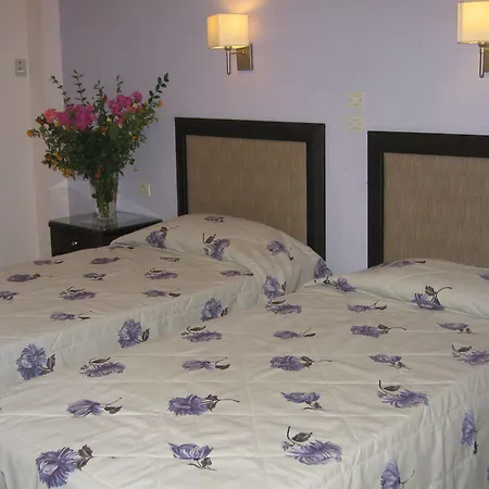 Aparthotel Oscar Laganas