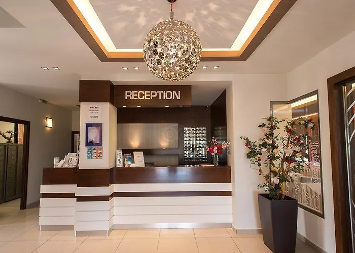 Oscar Ξενοδοχείο με διαμερίσματα 3*