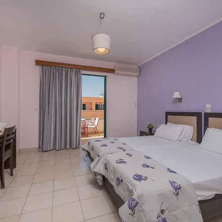 Oscar لاغاناس