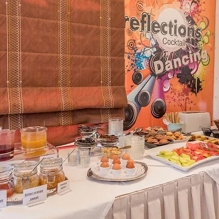 Oscar 3* لاغاناس