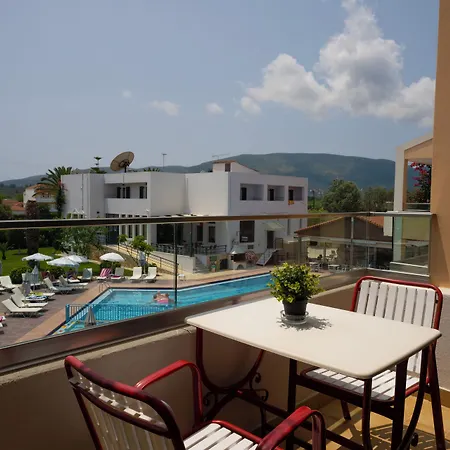 Oscar لاغاناس